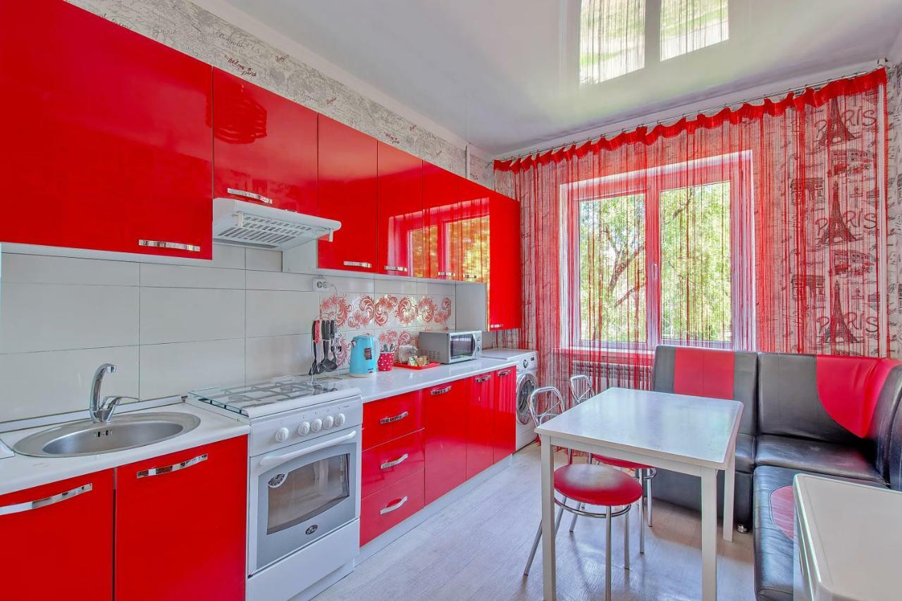 Cozy Apartment On Rozybakiev 145. Atakent Almaty Exterior photo